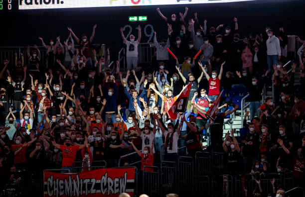 手斯瓦泰克 手斯瓦泰克