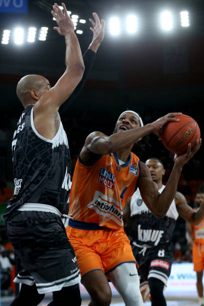 的防守和每 的防守和每