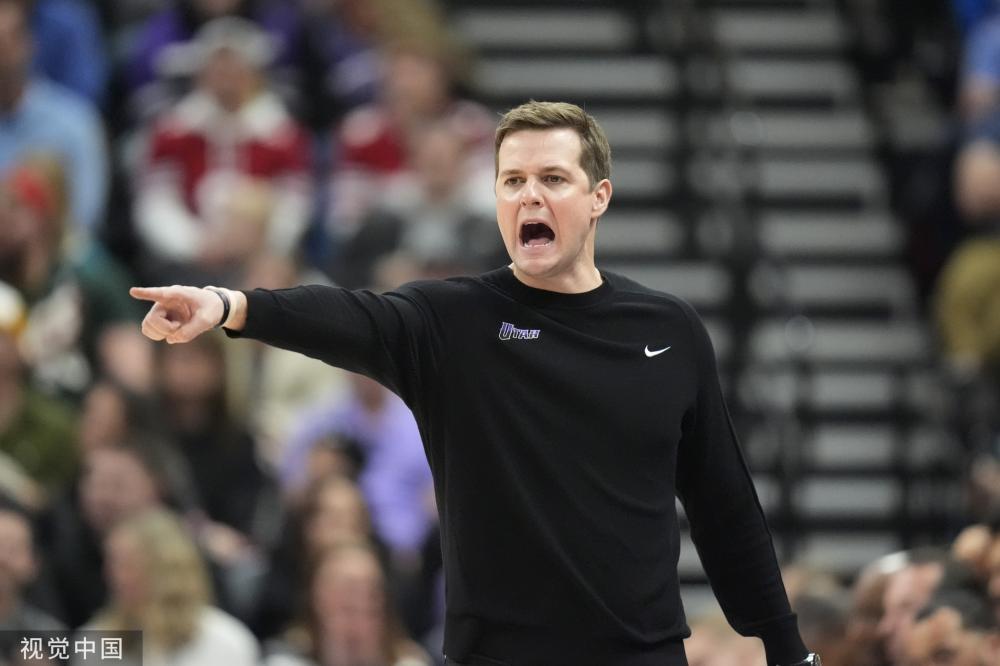 公众人物在 公众人物在