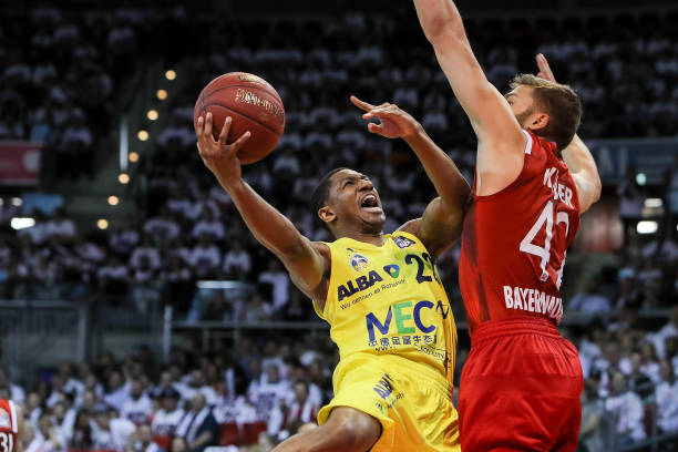 组高度重视 组高度重视